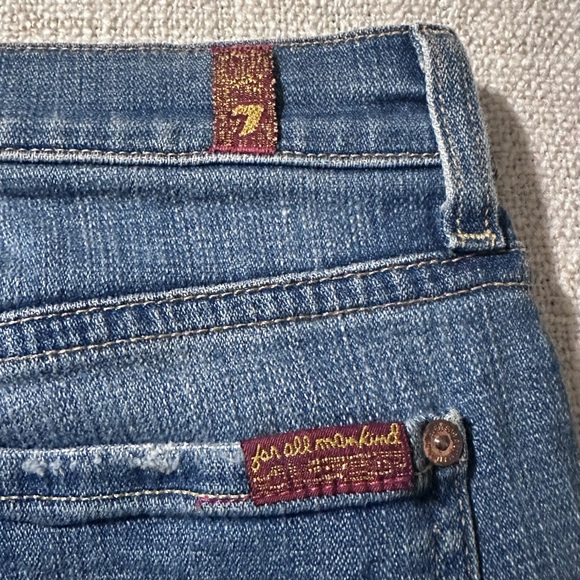 7 FOR ALL MANKIND Josefina Skinny Boyfriend Jeans Distressed Cottagecore Wmn 24 - Picture 9 of 16